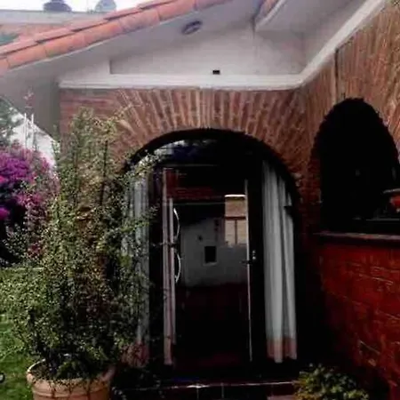 Hermosa Cabana Mexicana Al Sur De La Ciudad De Mexico